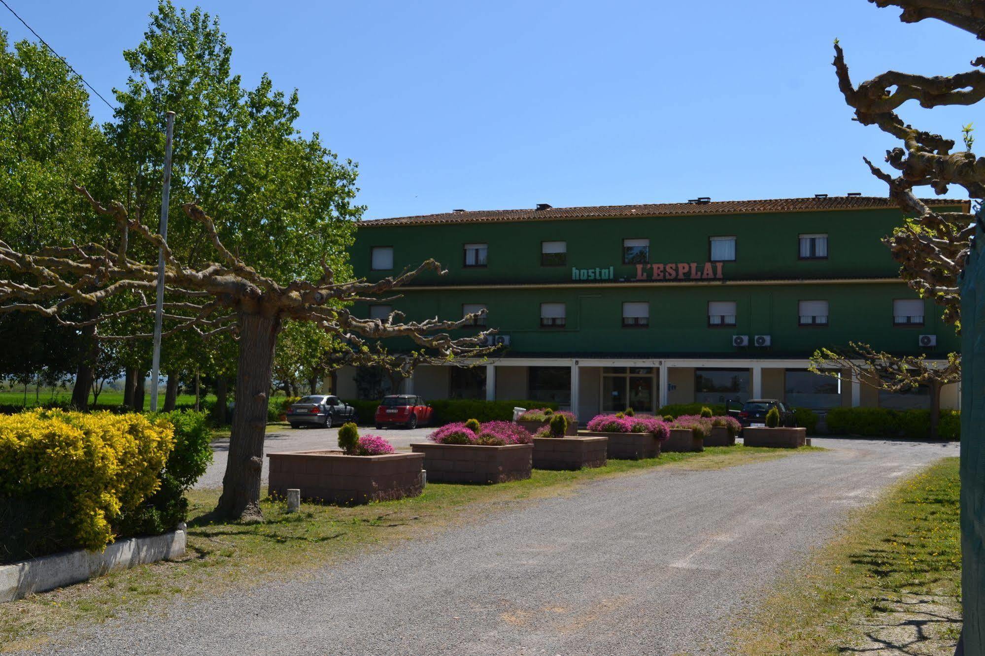 Hostal L'Esplai Виладомат Экстерьер фото